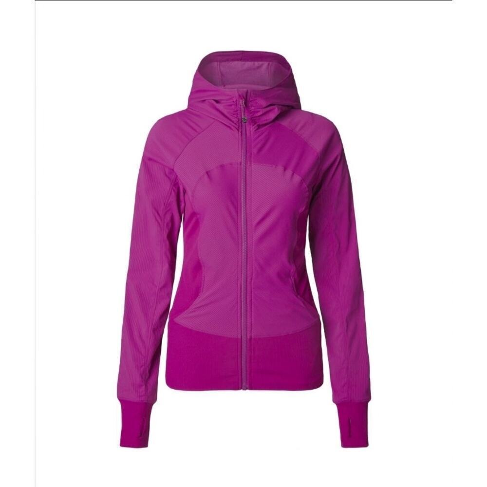 Lululemon In Flux Jacket
Regal Plum Size 2